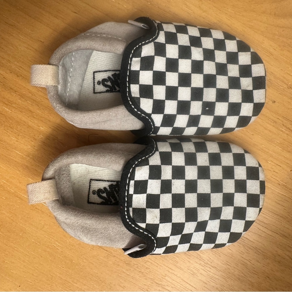 Vans Black and White Slippers with Checkered Design